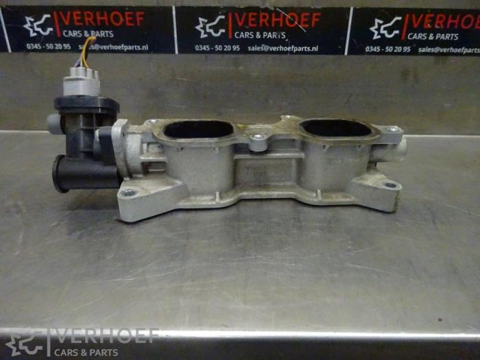 Gebruikte Inlaatspruitstuk Subaru Forester (SJ) 2.0 16V X Prijs € 75,00 Margeregeling aangeboden door Verhoef Cars & Parts