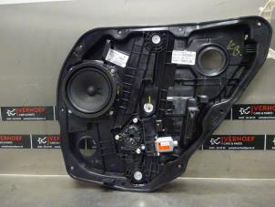 Gebruikte Ruitmechaniek 4Deurs rechts-achter Kia Ceed Sportswagon (CDF) 1.4 T-GDI 16V Prijs op aanvraag aangeboden door Verhoef Cars & Parts
