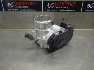 Gebruikte Gasklephuis Kia Ceed Sportswagon (CDF) 1.4 T-GDI 16V Prijs € 150,00 Margeregeling aangeboden door Verhoef Cars & Parts