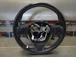 Gebruikte Stuurwiel Toyota Auris Touring Sports (E18) 1.8 16V Hybrid Prijs € 100,00 Margeregeling aangeboden door Verhoef Cars & Parts