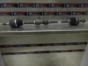 Gebruikte Steekas rechts-voor Kia Sportage (SL) 1.6 GDI 16V 4x2 Prijs € 125,00 Margeregeling aangeboden door Verhoef Cars & Parts