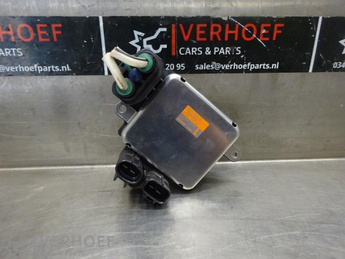 Gebruikte Module Koeling Lexus IS (E3) 300h 2.5 16V Prijs € 75,00 Margeregeling aangeboden door Verhoef Cars & Parts