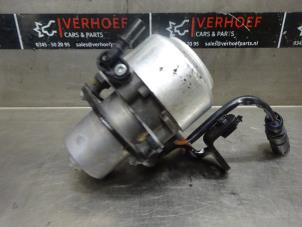 Gebruikte Vacuumpomp (Benzine) Volkswagen T-Roc 1.5 TSI Evo BMT 16V Prijs € 90,00 Margeregeling aangeboden door Verhoef Cars & Parts