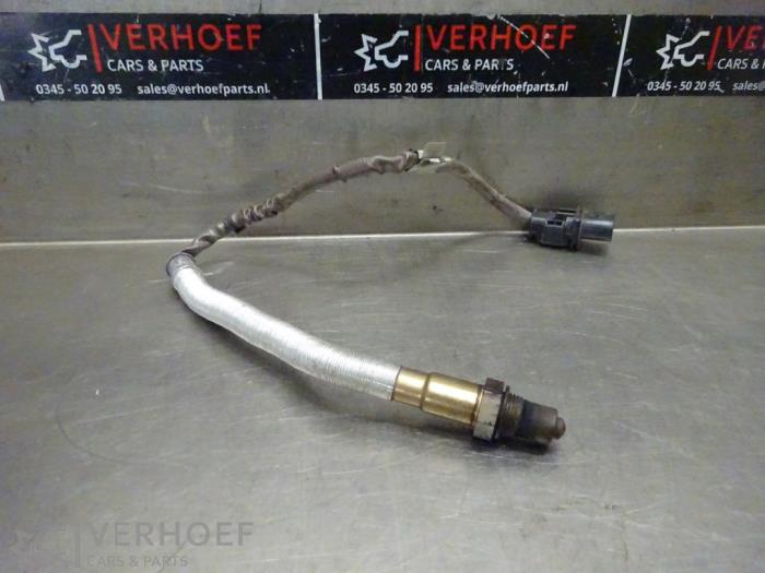 Gebruikte Lambda Sonde Mercedes C (W205) C-180 1.6 16V Prijs € 20,00 Margeregeling aangeboden door Verhoef Cars & Parts