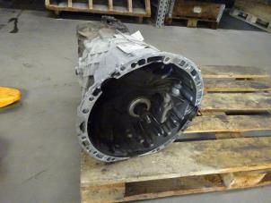 Gebruikte Versnellingsbak Mercedes Vito (639.6) 2.2 110 CDI 16V Euro 5 Prijs op aanvraag aangeboden door Verhoef Cars & Parts