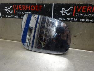 Gebruikte Spiegelglas rechts Volvo V60 I (FW/GW) 2.0 D4 16V Prijs € 35,00 Margeregeling aangeboden door Verhoef Cars & Parts