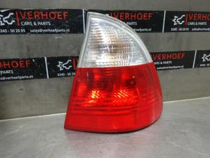 Gebruikte Achterlicht rechts BMW 3 serie Touring (E46/3) 318i 16V Prijs op aanvraag aangeboden door Verhoef Cars & Parts