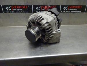 Gebruikte Alternator Fiat Grande Punto (199) 1.3 JTD Multijet 16V 85 Actual Prijs op aanvraag aangeboden door Verhoef Cars & Parts
