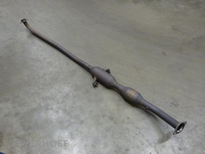Gebruikte Katalysator Toyota Corolla Verso (R10/11) 1.6 16V VVT-i Prijs € 150,00 Margeregeling aangeboden door Verhoef Cars & Parts