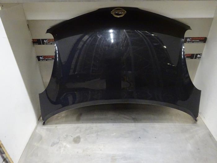 Motorkap van een Nissan Micra (K12) 1.4 16V 2003