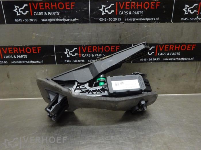 Gebruikte Gaspedaalpositie Sensor Volkswagen Caddy IV 2.0 TDI 75 Prijs op aanvraag aangeboden door Verhoef Cars & Parts