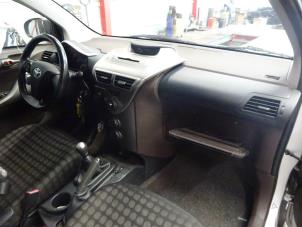 Gebruikte Airbag Set + Module Toyota iQ 1.0 12V VVT-i Prijs op aanvraag aangeboden door Verhoef Cars & Parts