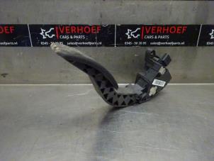 Gebruikte Gaspedaalpositie Sensor Renault Trafic (1FL/2FL/3FL/4FL) 2.0 dCi 16V 120 Prijs € 30,25 Inclusief btw aangeboden door Verhoef Cars & Parts