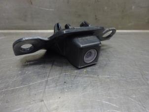 Gebruikte Achteruitrij Camera Lexus IS (E3) 300h 2.5 16V Prijs € 350,00 Margeregeling aangeboden door Verhoef Cars & Parts