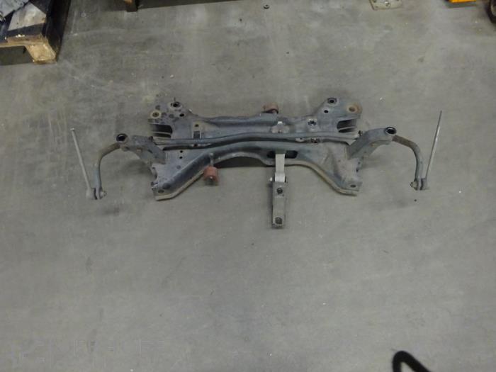 Gebruikte Subframe Seat Ibiza IV SC (6J1) 1.4 TSI 16V Cupra Prijs € 75,00 Margeregeling aangeboden door Verhoef Cars & Parts