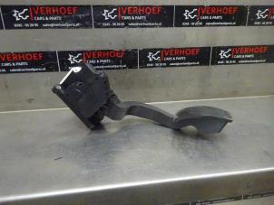 Gebruikte Gaspedaalpositie Sensor Opel Corsa E 1.4 16V Prijs € 25,00 Margeregeling aangeboden door Verhoef Cars & Parts