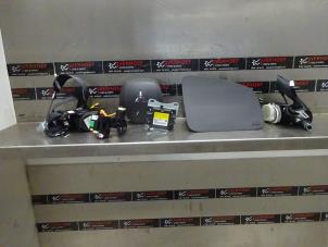 Gebruikte Airbag Set + Module Mitsubishi Space Star (A0) 1.0 12V Prijs op aanvraag aangeboden door Verhoef Cars & Parts