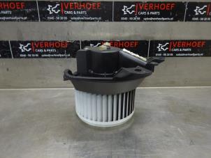 Gebruikte Kachel Ventilatiemotor Opel Corsa D 1.4 16V Twinport Prijs € 40,00 Margeregeling aangeboden door Verhoef Cars & Parts