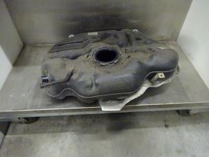 Gebruikte Brandstoftank Toyota C-HR (X1,X5) 1.2 16V Turbo Prijs op aanvraag aangeboden door Verhoef Cars & Parts