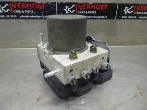 Gebruikte ABS Pomp Iveco New Daily VI 33S15, 35C15, 35S15 Prijs op aanvraag aangeboden door Verhoef Cars & Parts