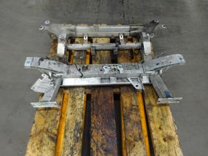 Gebruikte Subframe Tesla Model S 85 Prijs € 350,00 Margeregeling aangeboden door Verhoef Cars & Parts