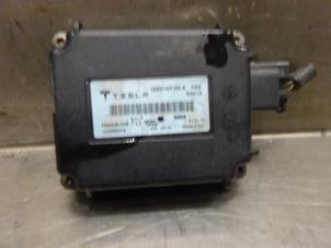 Gebruikte Bluetooth module Tesla Model S 85 Prijs op aanvraag aangeboden door Verhoef Cars & Parts