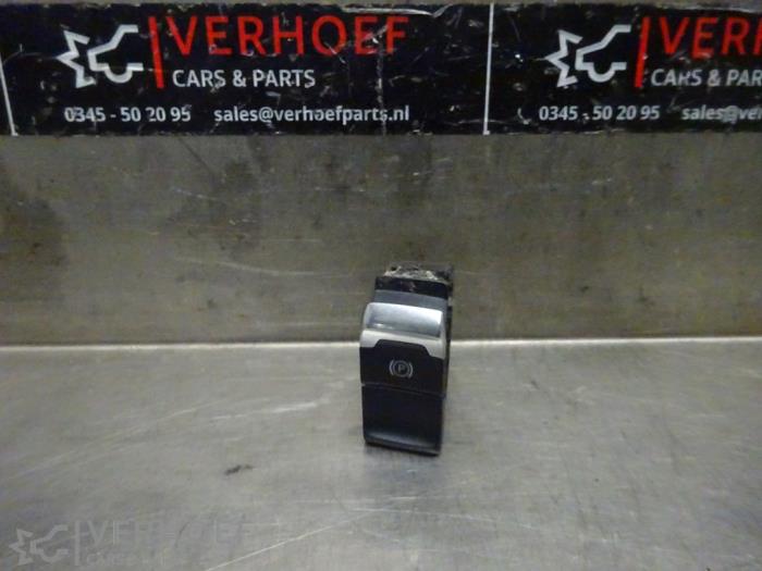 Gebruikte Handrem schakelaar Audi Q5 (8RB) 2.0 TFSI 16V Quattro Prijs op aanvraag aangeboden door Verhoef Cars & Parts
