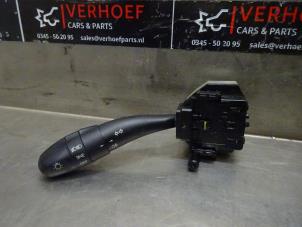 Gebruikte Schakelaar Licht Kia Cee'd Sporty Wagon (EDF) 1.4 16V Prijs op aanvraag aangeboden door Verhoef Cars & Parts