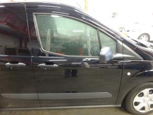 Gebruikte Deur 2Deurs rechts Ford Transit Courier 1.5 TDCi 75 Prijs € 544,50 Inclusief btw aangeboden door Verhoef Cars & Parts