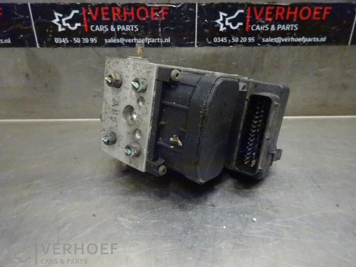 Gebruikte ABS Pomp Saab 9-3 I (YS3D) 2.0t 16V Ecopower Prijs € 90,00 Margeregeling aangeboden door Verhoef Cars & Parts