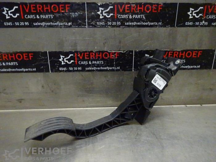 Gebruikte Gaspedaalpositie Sensor Ford C-Max (DXA) 1.0 Ti-VCT EcoBoost 12V 125 Prijs op aanvraag aangeboden door Verhoef Cars & Parts