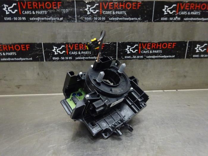 Airbagring van een Ford C-Max (DXA) 1.0 Ti-VCT EcoBoost 12V 125 2014