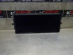 Gebruikte Navigatie Display Mercedes E (W213) E-350e 2.0 Turbo 16V Prijs € 200,00 Margeregeling aangeboden door Verhoef Cars & Parts