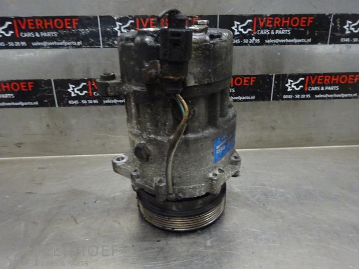 Gebruikte Aircopomp Volkswagen Golf IV (1J1) 1.6 16V Prijs € 75,00 Margeregeling aangeboden door Verhoef Cars & Parts