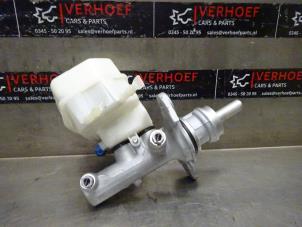 Gebruikte Hoofdremcilinder Mercedes Sprinter 5t (907.6) 519 CDI 3.0 V6 24V RWD Prijs op aanvraag aangeboden door Verhoef Cars & Parts