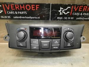 Gebruikte Chaufage Bedieningspaneel Suzuki Swift (ZA/ZC/ZD) 1.2 16V Prijs € 35,00 Margeregeling aangeboden door Verhoef Cars & Parts