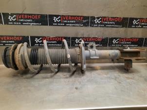 Gebruikte Schokdemperpoot links-voor Suzuki Swift (ZA/ZC/ZD) 1.2 16V Prijs € 50,00 Margeregeling aangeboden door Verhoef Cars & Parts