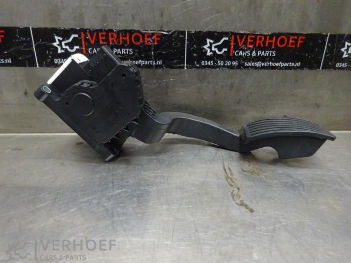Gebruikte Gaspedaalpositie Sensor Opel Corsa E 1.3 CDTi 16V ecoFLEX Prijs op aanvraag aangeboden door Verhoef Cars & Parts