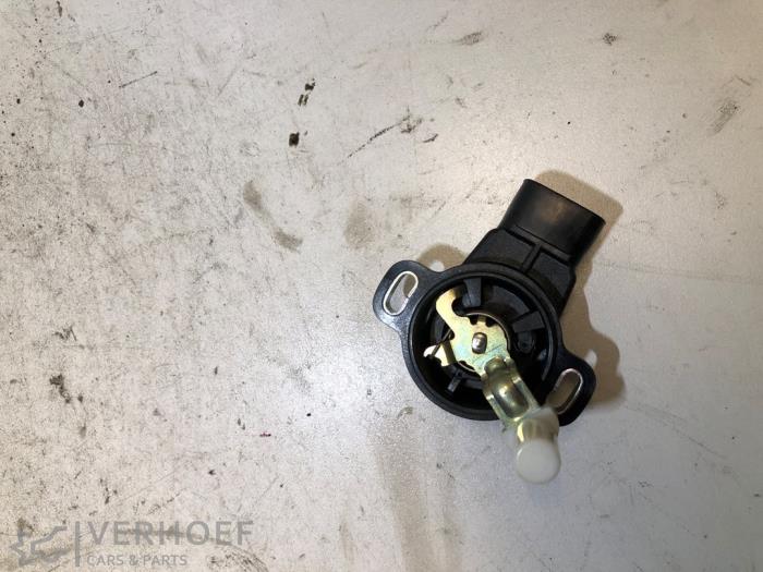 Gebruikte Gaspedaalpositie Sensor Toyota Corolla Wagon (E12) 2.0 D-4D 16V 115 Prijs € 30,00 Margeregeling aangeboden door Verhoef Cars & Parts