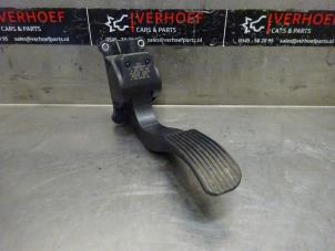Gebruikte Gaspedaalpositie Sensor Mercedes Vito (639.6) 2.2 116 CDI 16V Euro 5 Prijs € 48,40 Inclusief btw aangeboden door Verhoef Cars & Parts