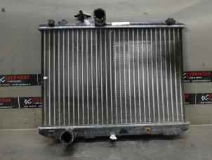 Gebruikte Radiateur Suzuki Swift (ZA/ZC/ZD1/2/3/9) 1.5 VVT 16V Prijs € 40,00 Margeregeling aangeboden door Verhoef Cars & Parts