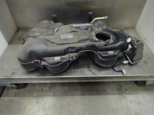 Gebruikte Tank Mercedes CLA (118.3) 2.0 CLA-250 Turbo 16V 4-Matic Prijs € 211,75 Inclusief btw aangeboden door Verhoef Cars & Parts