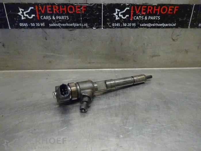 Gebruikte Verstuiver (diesel) Opel Corsa E 1.3 CDTi 16V ecoFLEX Prijs € 100,00 Margeregeling aangeboden door Verhoef Cars & Parts
