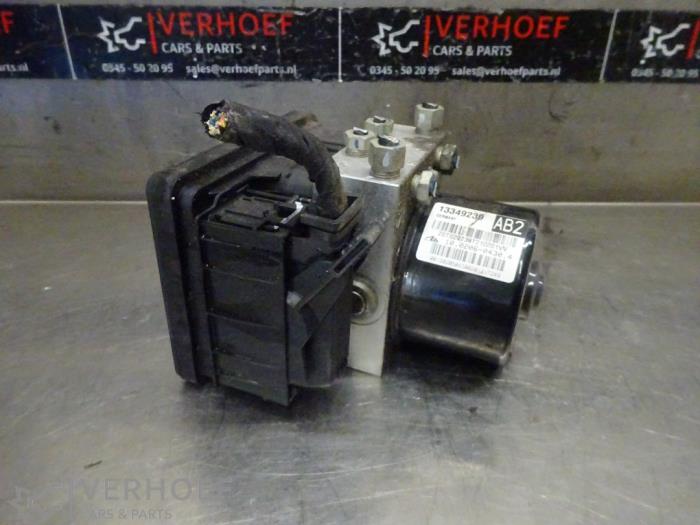 Gebruikte ABS Pomp Chevrolet Cruze 1.8 16V VVT Bifuel Prijs op aanvraag aangeboden door Verhoef Cars & Parts