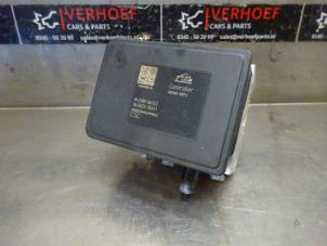 Gebruikte ABS Pomp Kia Picanto (JA) 1.0 T-GDI 12V Prijs € 50,00 Margeregeling aangeboden door Verhoef Cars & Parts