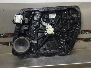 Gebruikte Ruitmechaniek 4Deurs rechts-voor Mercedes GLA (H247) 1.3 200 Turbo 16V Prijs op aanvraag aangeboden door Verhoef Cars & Parts