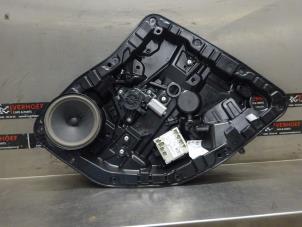Gebruikte Raammechaniek 4Deurs rechts-achter Mercedes GLA (H247) 1.3 200 Turbo 16V Prijs op aanvraag aangeboden door Verhoef Cars & Parts