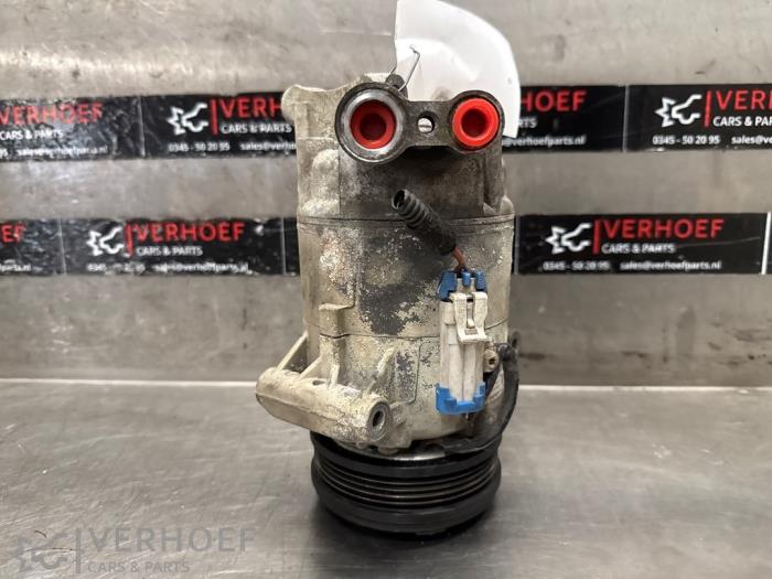 Gebruikte Pomp Airco Opel Meriva (A) 1.6 16V Prijs € 125,00 Margeregeling aangeboden door Verhoef Cars & Parts