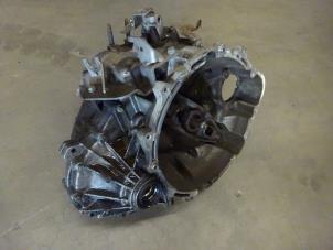 Gebruikte Versnellingsbak Mitsubishi Colt (Z2/Z3) 1.3 16V Prijs op aanvraag aangeboden door Verhoef Cars & Parts