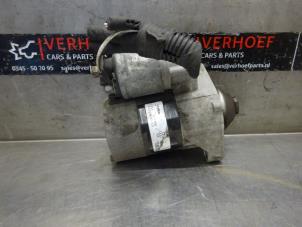 Gebruikte Startmotor Renault Clio IV (5R) 1.2 16V Prijs € 35,00 Margeregeling aangeboden door Verhoef Cars & Parts
